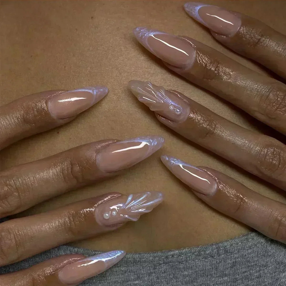 24 Pcs Almond Shape French False Nails with Glue Press On White Edge Design Simple Wearable Pink Stiletto Nail Tips