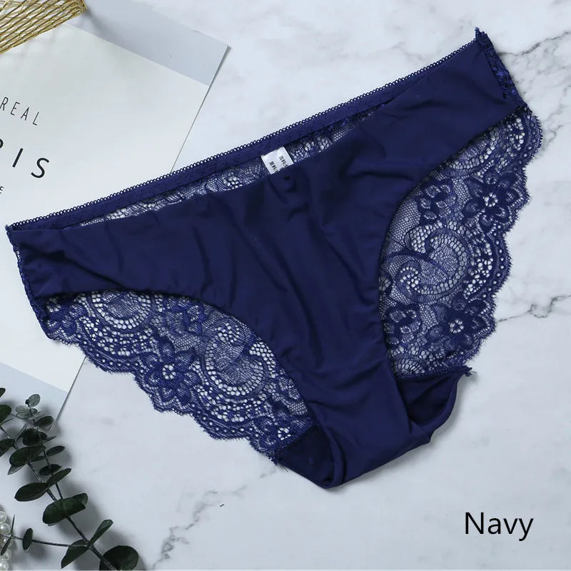 Women Lace Panties Seamless Cotton Briefs Hollow Out Breathable Lingerie Plus Size One Piece Underwear