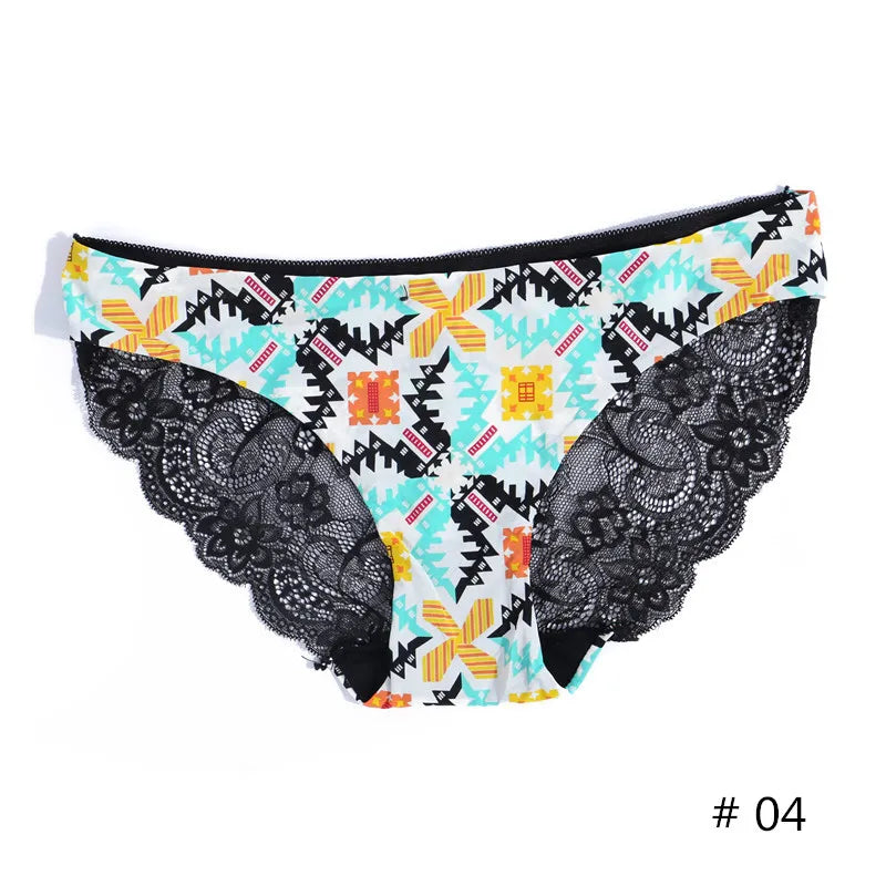 Women Lace Panties Seamless Cotton Briefs Hollow Out Breathable Lingerie Plus Size One Piece Underwear