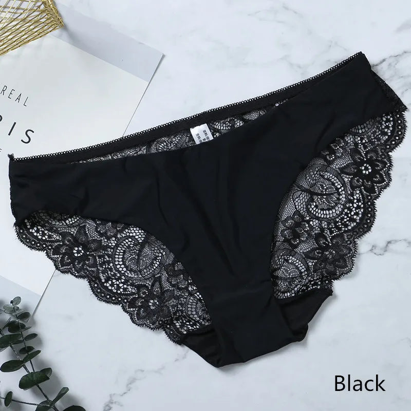 Women Lace Panties Seamless Cotton Briefs Hollow Out Breathable Lingerie Plus Size One Piece Underwear