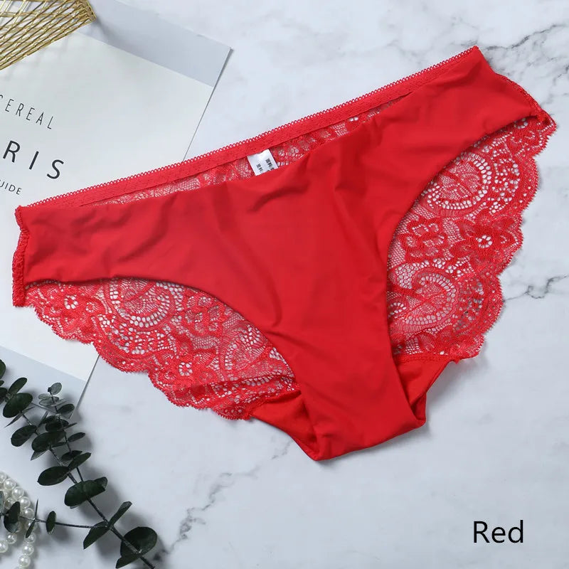 Women Lace Panties Seamless Cotton Briefs Hollow Out Breathable Lingerie Plus Size One Piece Underwear