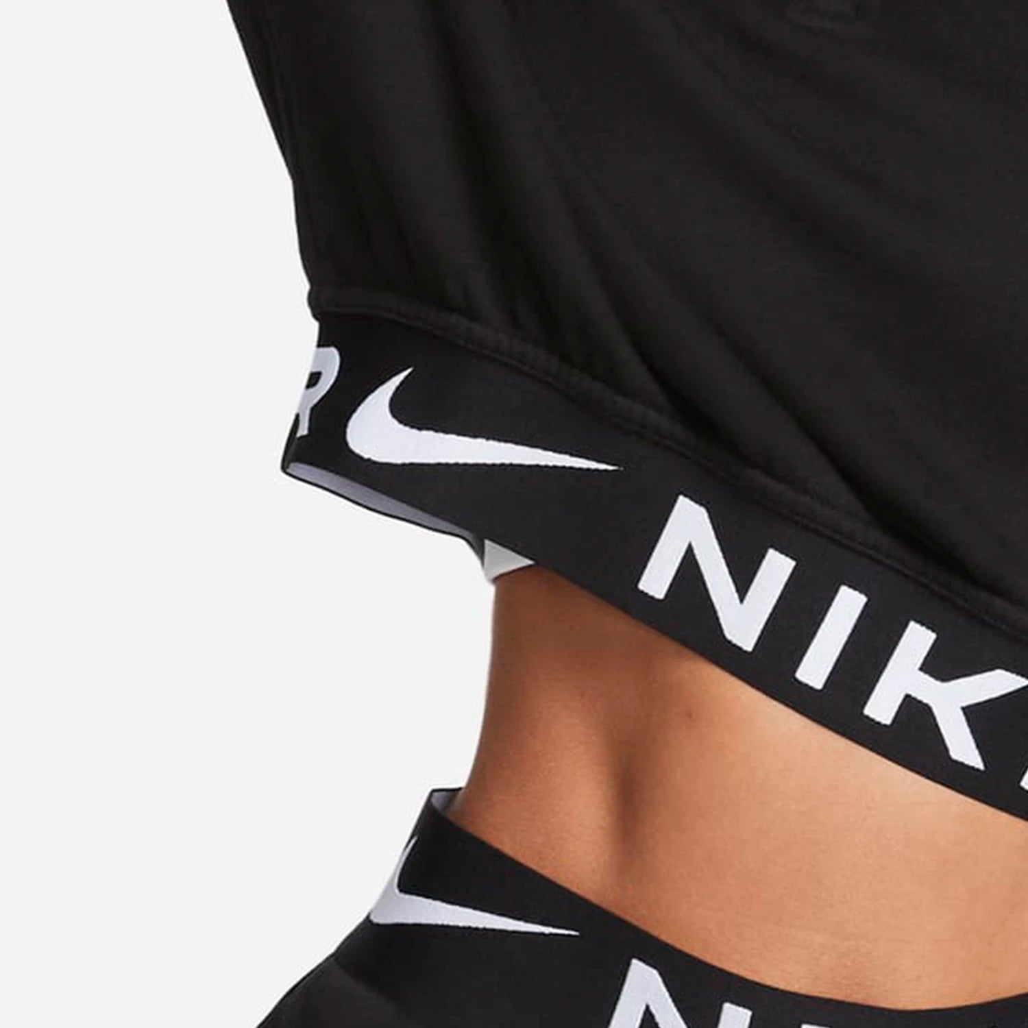 Nike Women's Loose Short Half Zip Sweatshirt FB8068 010